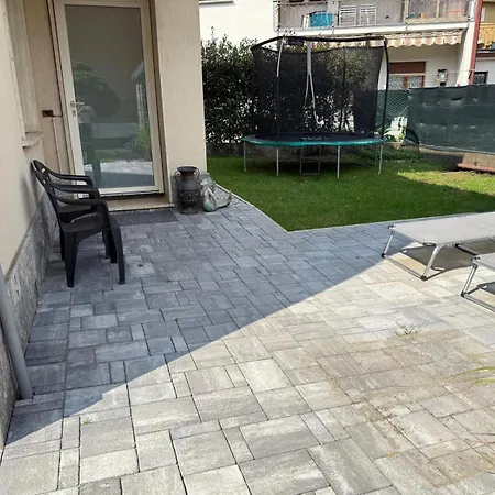 Monty's House דירה